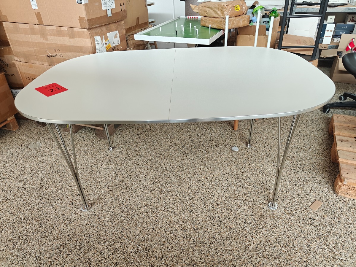 Spisebord.