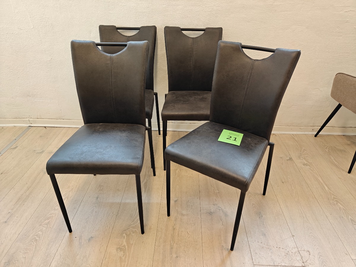 4 spisestuestole