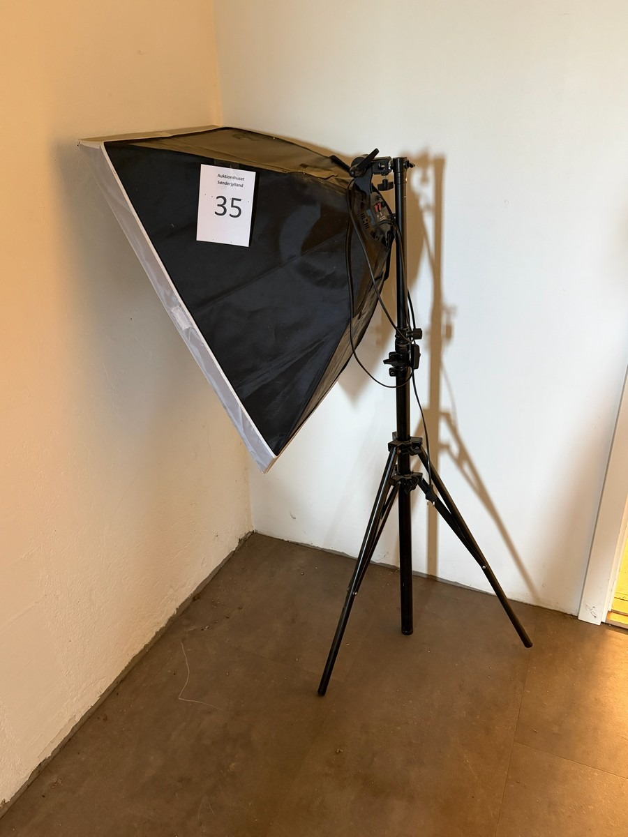 Fotostudie lys ES 570