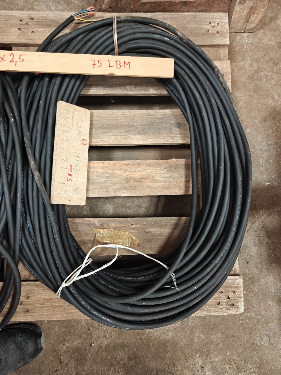 75 meter Gummikabel 4x2,5 mm2, ubrugt