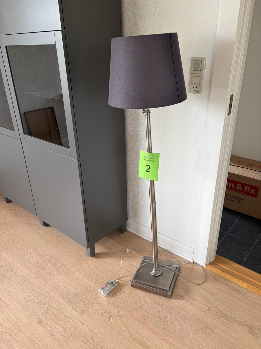 S.O.U.L. Calabass gulvlampe med lampeskærm