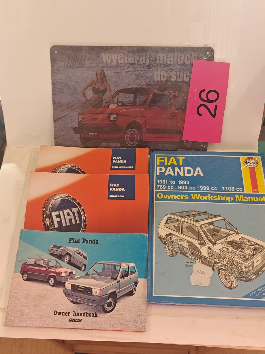 Fiat:  Instruktionsbøger til veteran modeller & metalskilt.