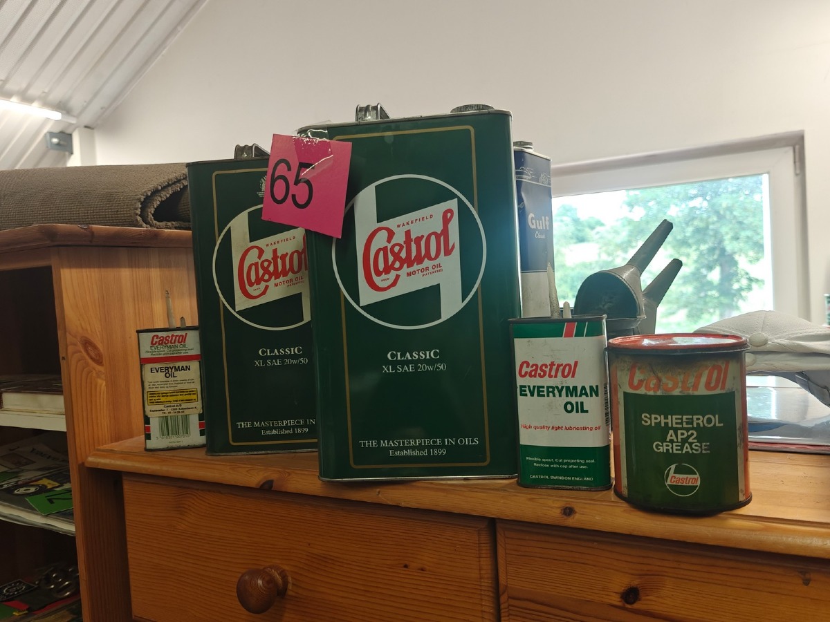 Castrol: Dunke og beholdere.