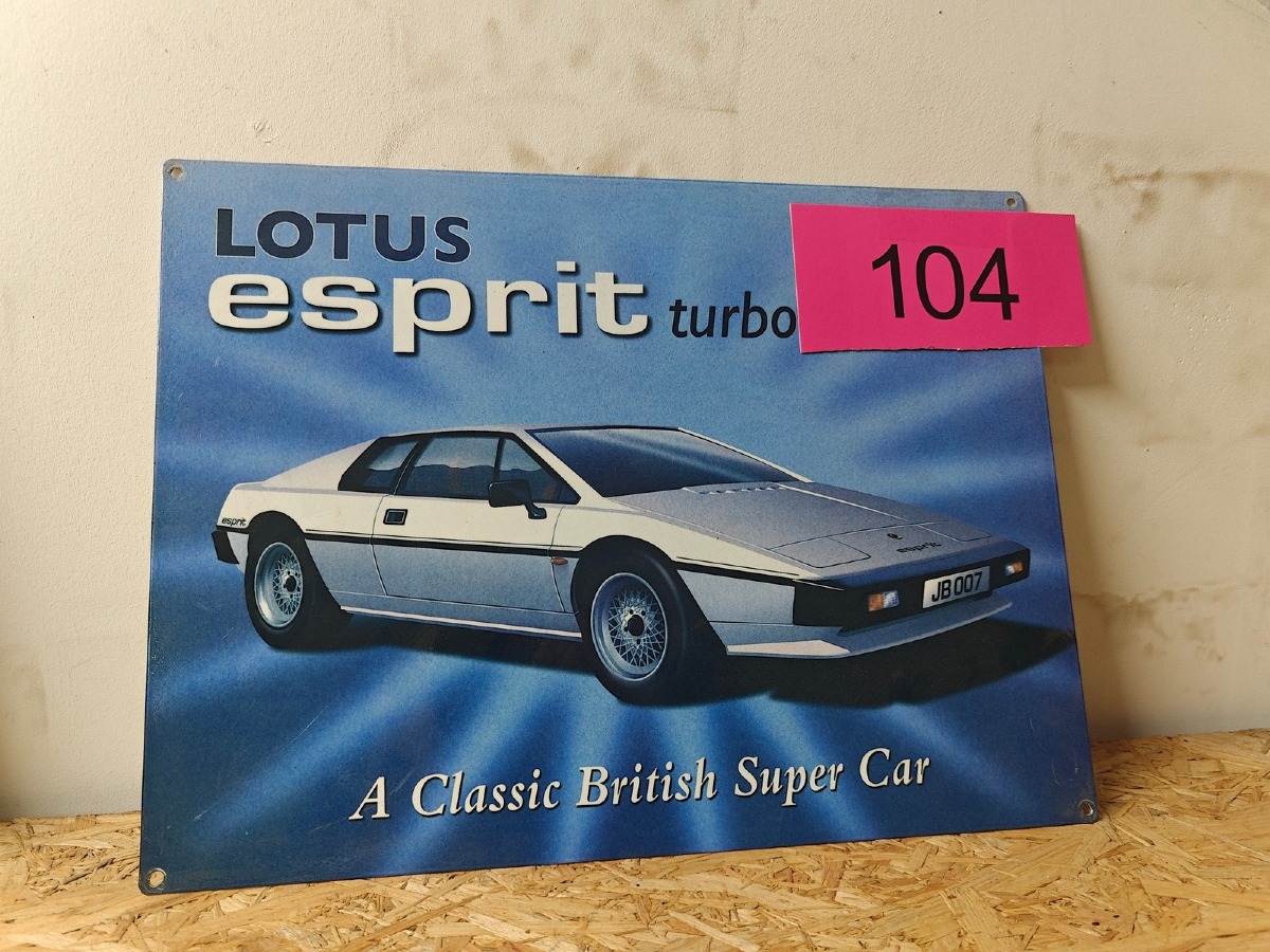 Metalskilt: Lotus Esprit turbo. 