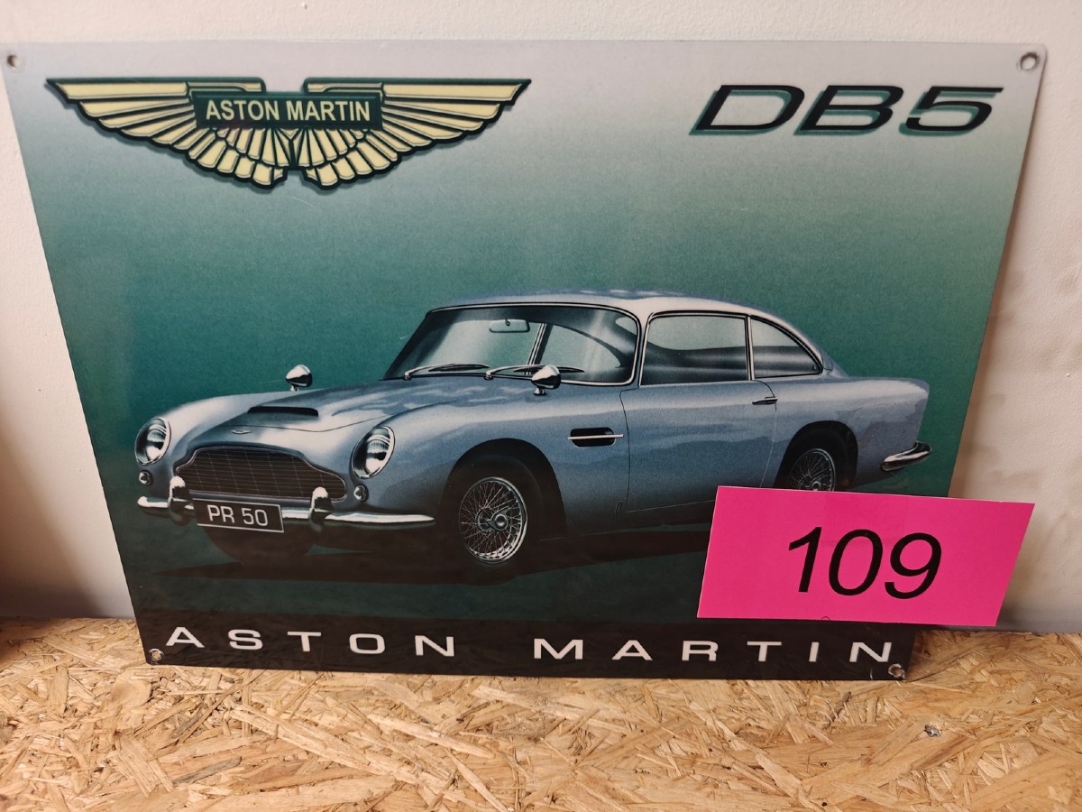 Metalskilt: Aston Martin.
