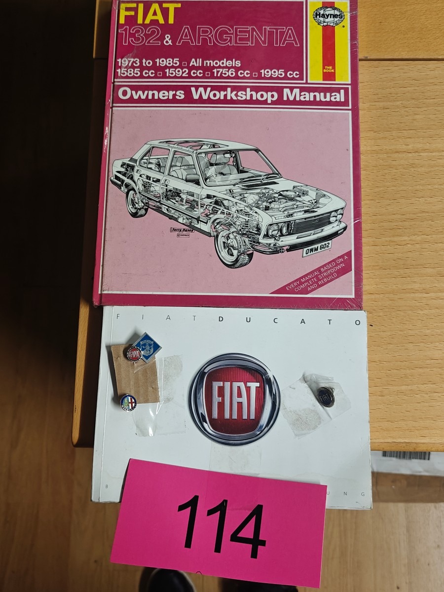 Fiat: Instruktionsbøger til div veteran modeller samt pins.