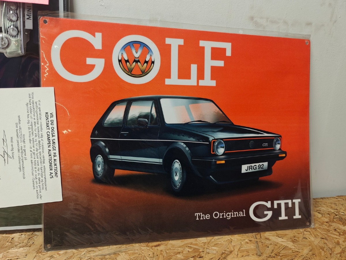 Golf GTI: Metalskilt. Ubrugt og i emballage.