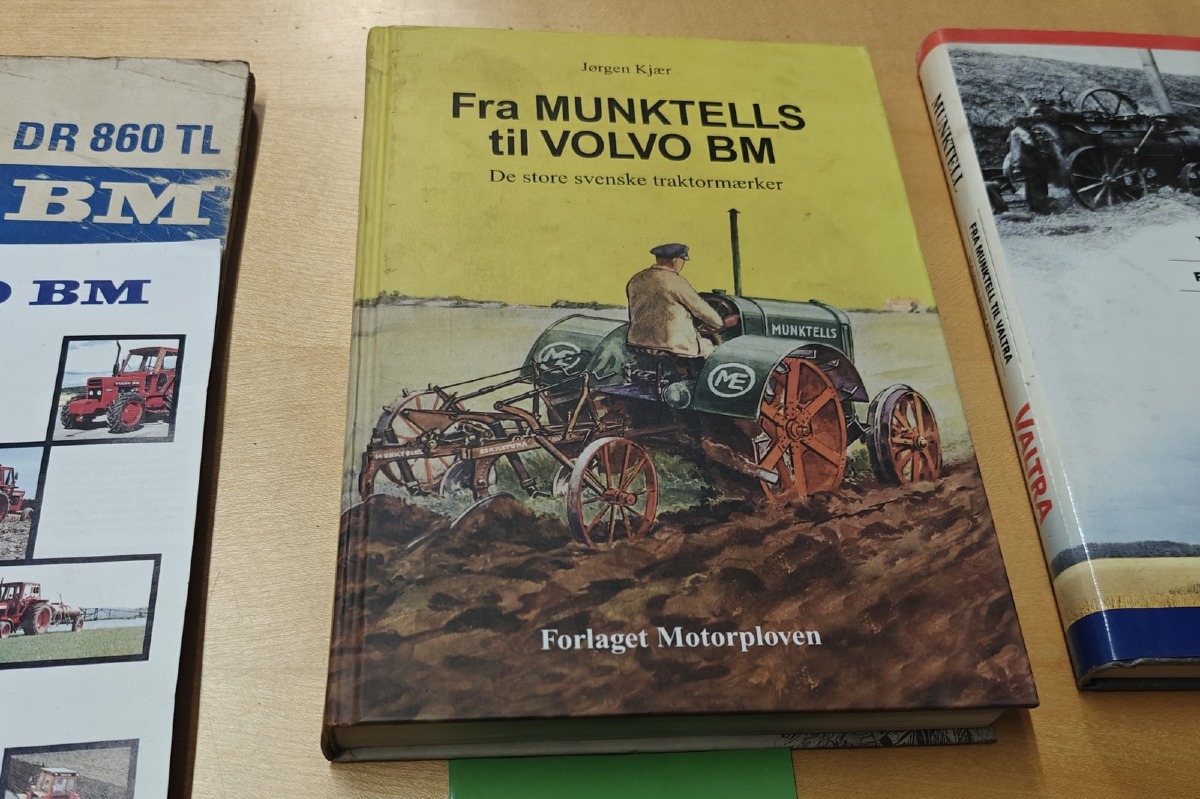 Bog: Fra Munktells til Volvo BM af Jørgen Kjær. 