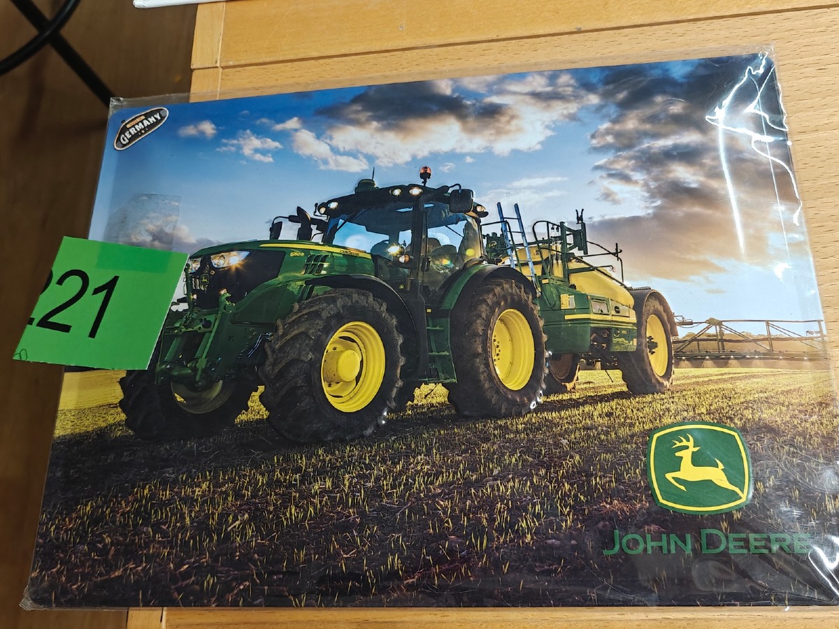 John Deere: Metalskilt: m/John Deere motiv. Ubrugt og i emballage.