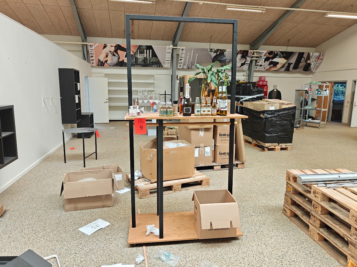 Dispalystativ til butik 