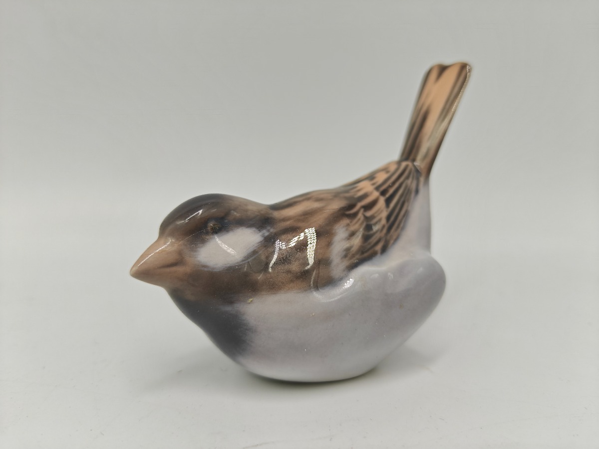 Royal Copenhagen 1081 Spurv 