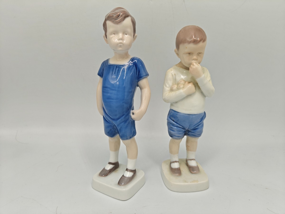 B&G 1617 og 1696 Kaj og Peter med æbler