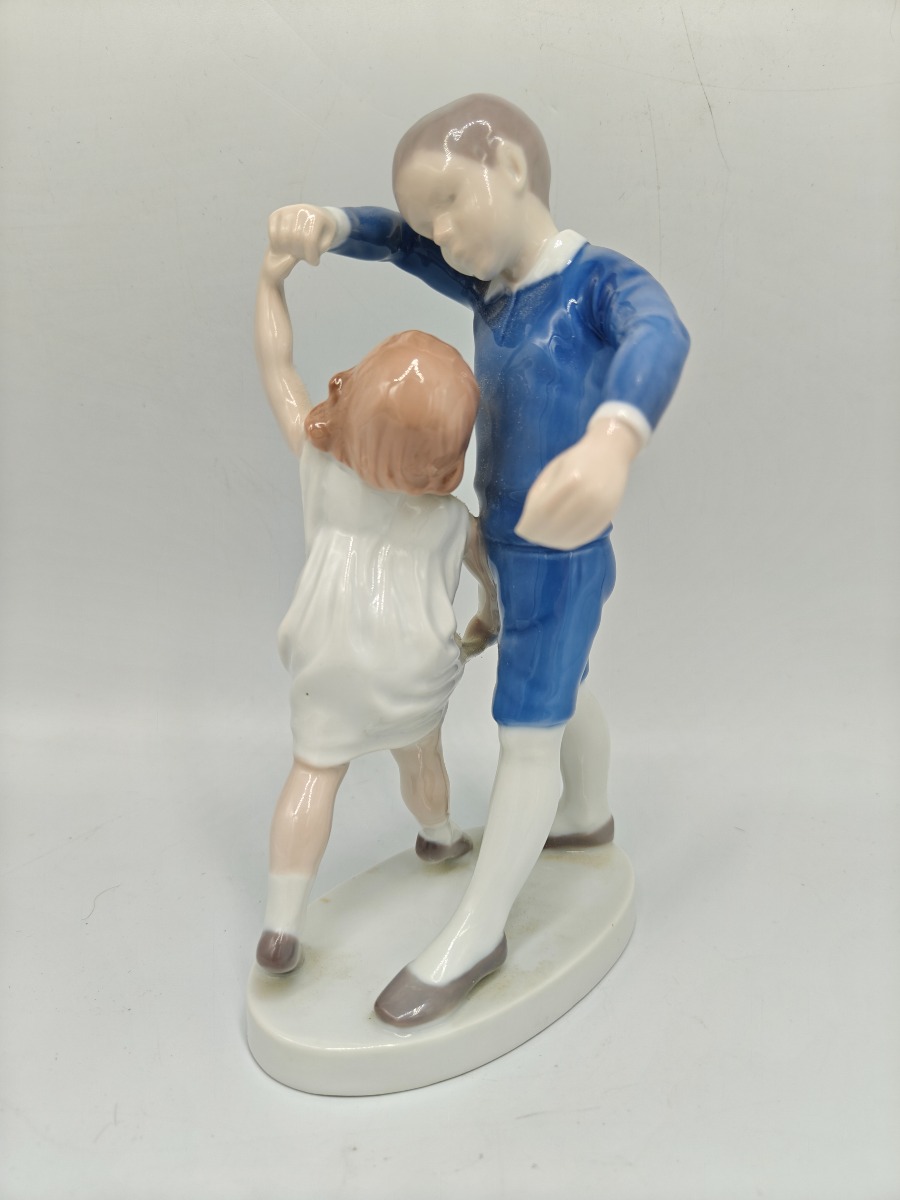 B&G 1845 Dansende børn