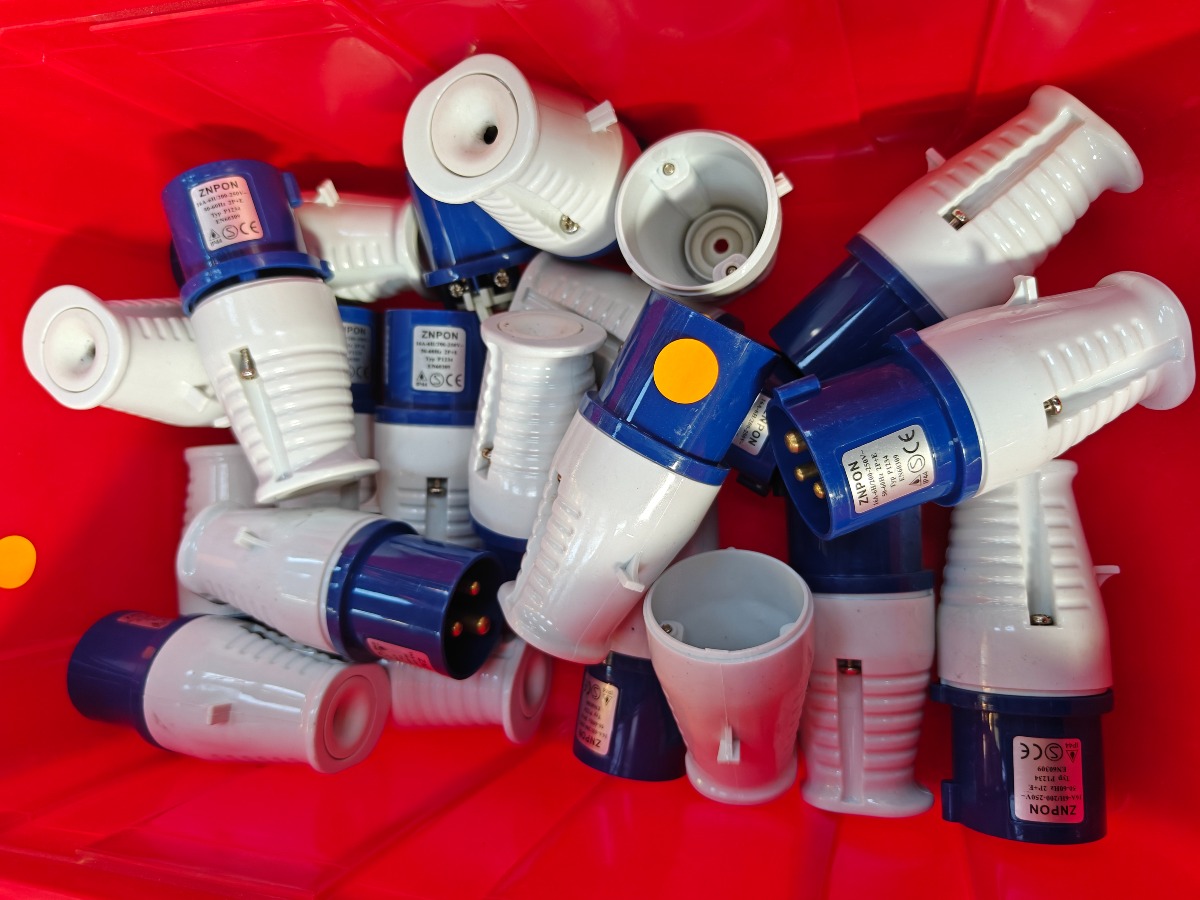 Stikpropper 16A 200-250V (16)