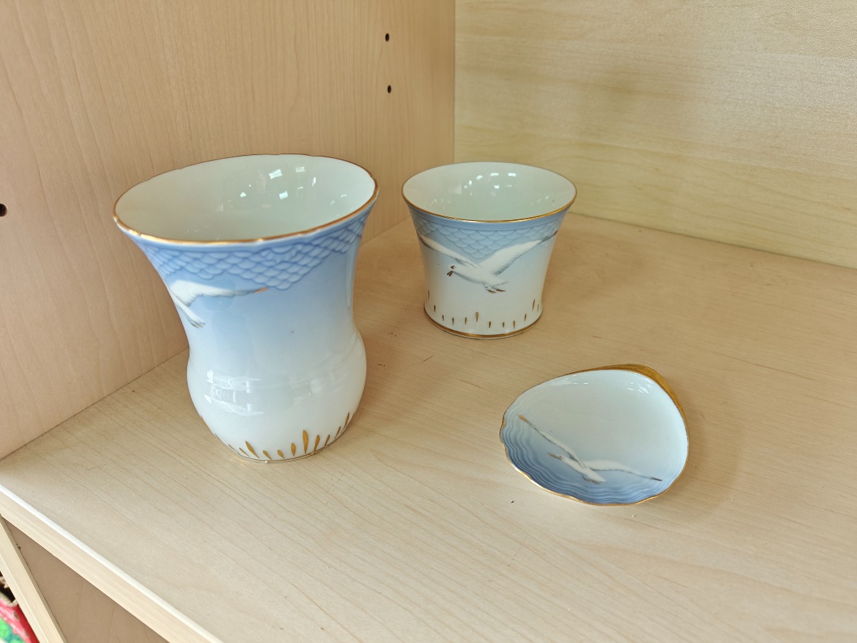 Royal Copenhagen Mågestel med guld (3) 