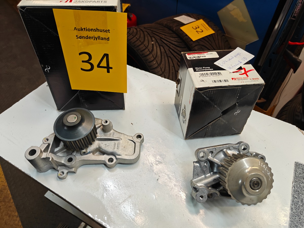 2 stk vandpumper til Mitsubishi, ubrugt
