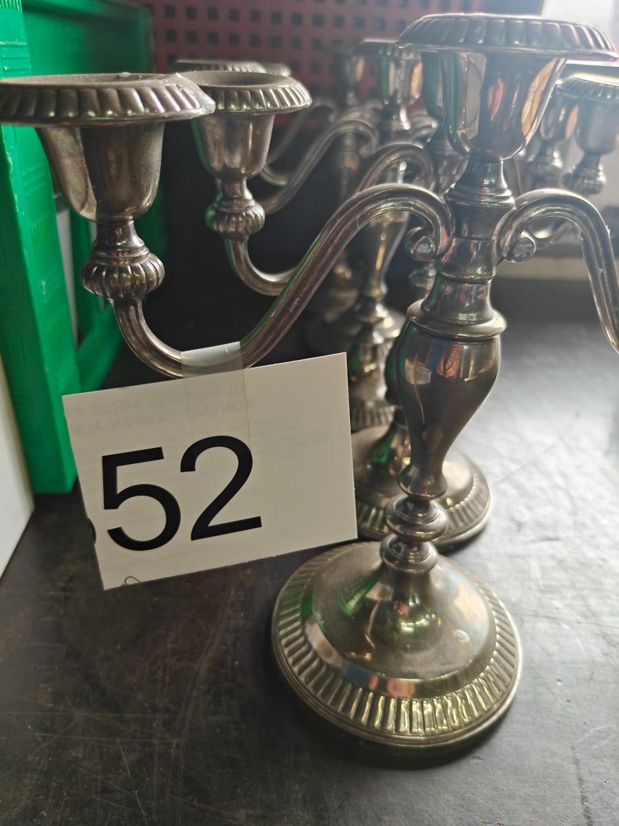 3 armede sølv lysestager (5)