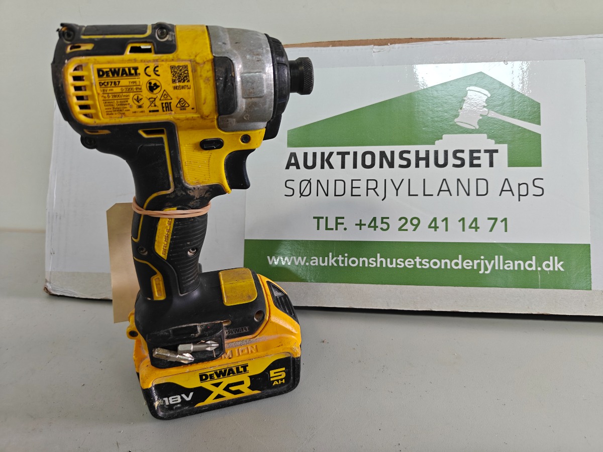 Dewalt slagskruetrækker DCF787, incl 5 Ah batteri