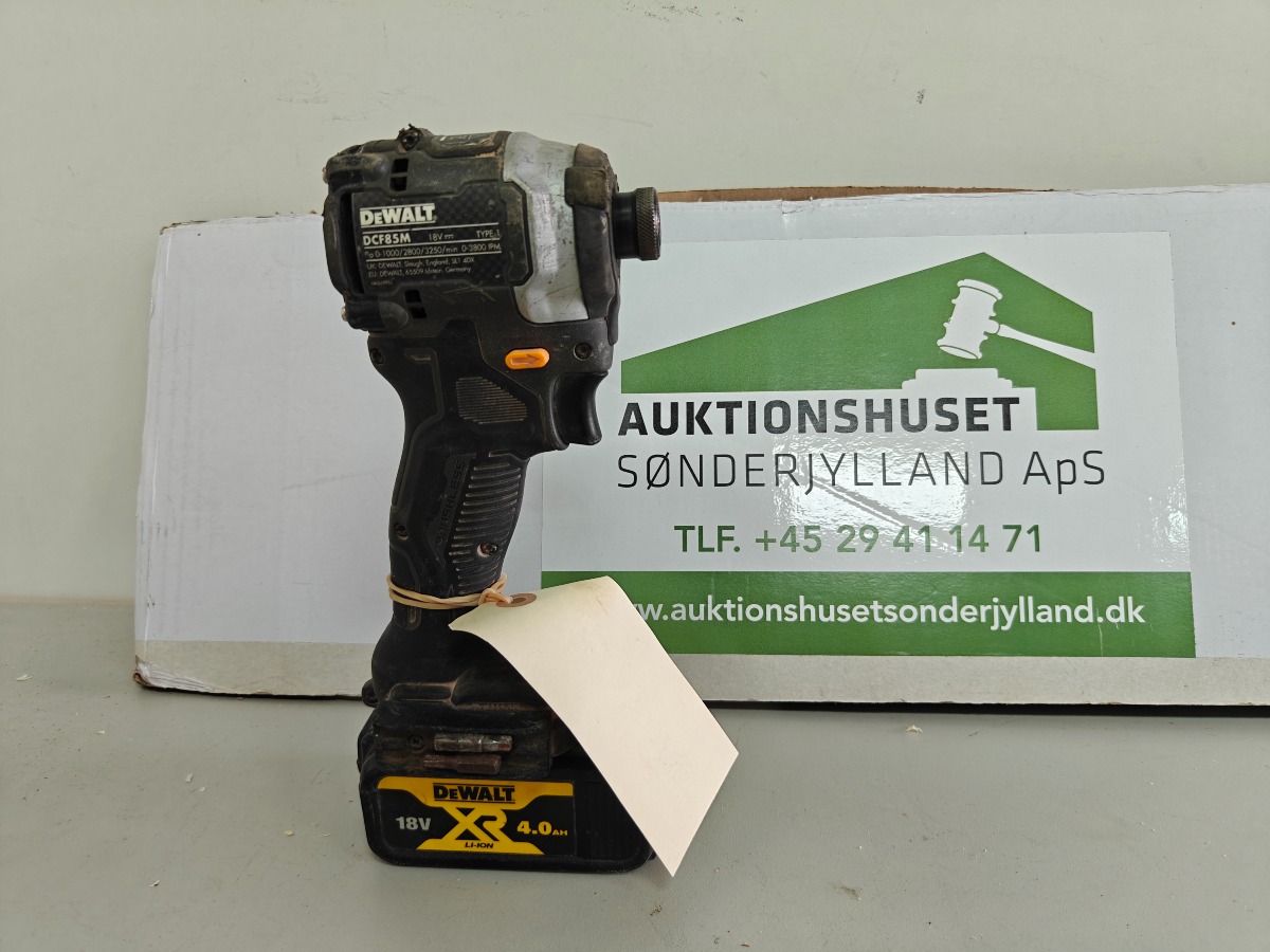 Dewalt slagskruetrækker DCF85m, incl 4 Ah batteri