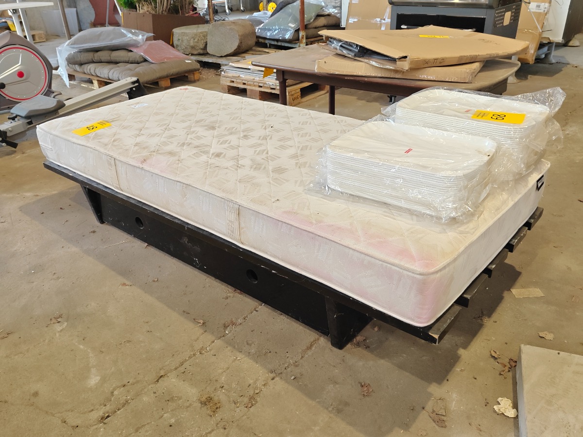 Futon med madras