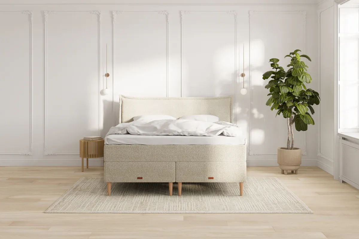 Icon Kontinentalseng - 180x200 - Bouclé Beige, med Gavl, topmadras, 8 stk. sengeben & 2 stk. puder (8190)