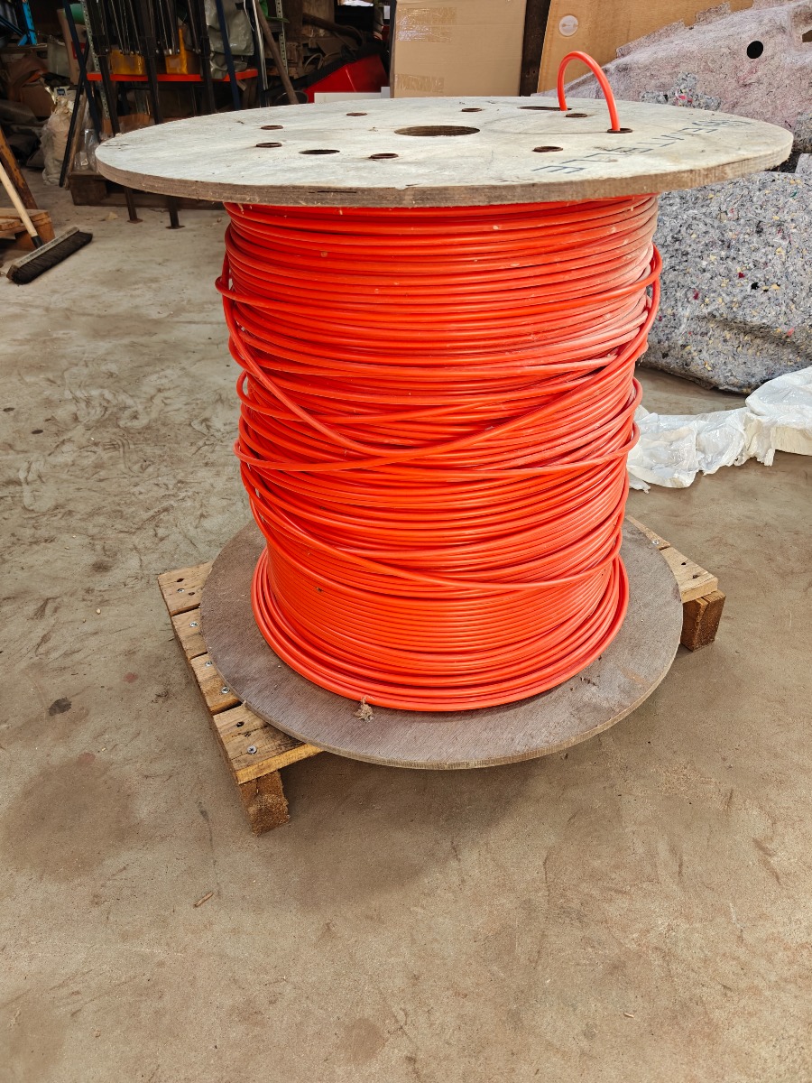 Kabeltromle med fiberrør