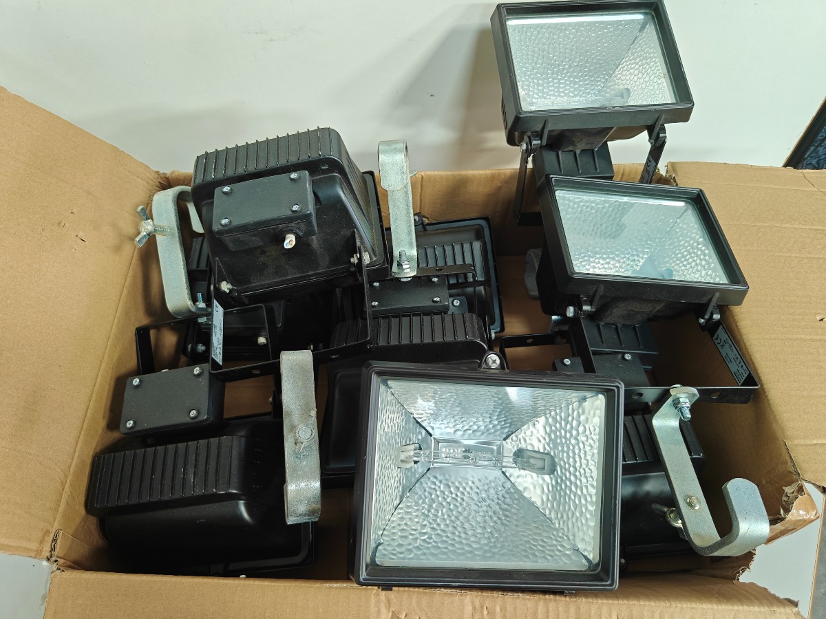 Parti halogen lamper (9)