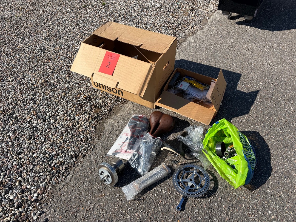 Parti cykeldele og tilbehør