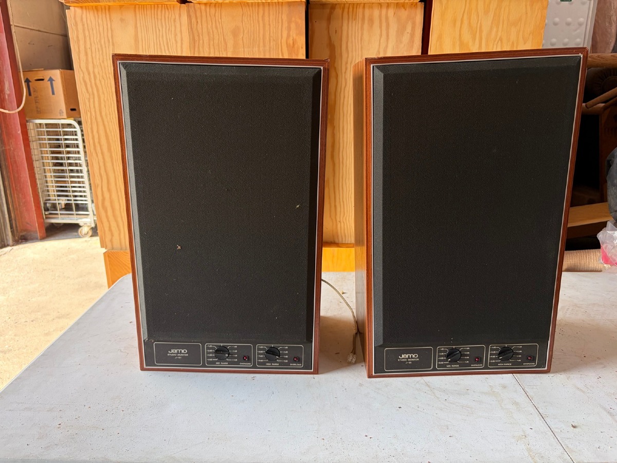 2 stk. Jamo Studio Monitor J-121 3-vejs Hi-Fi højttalere
