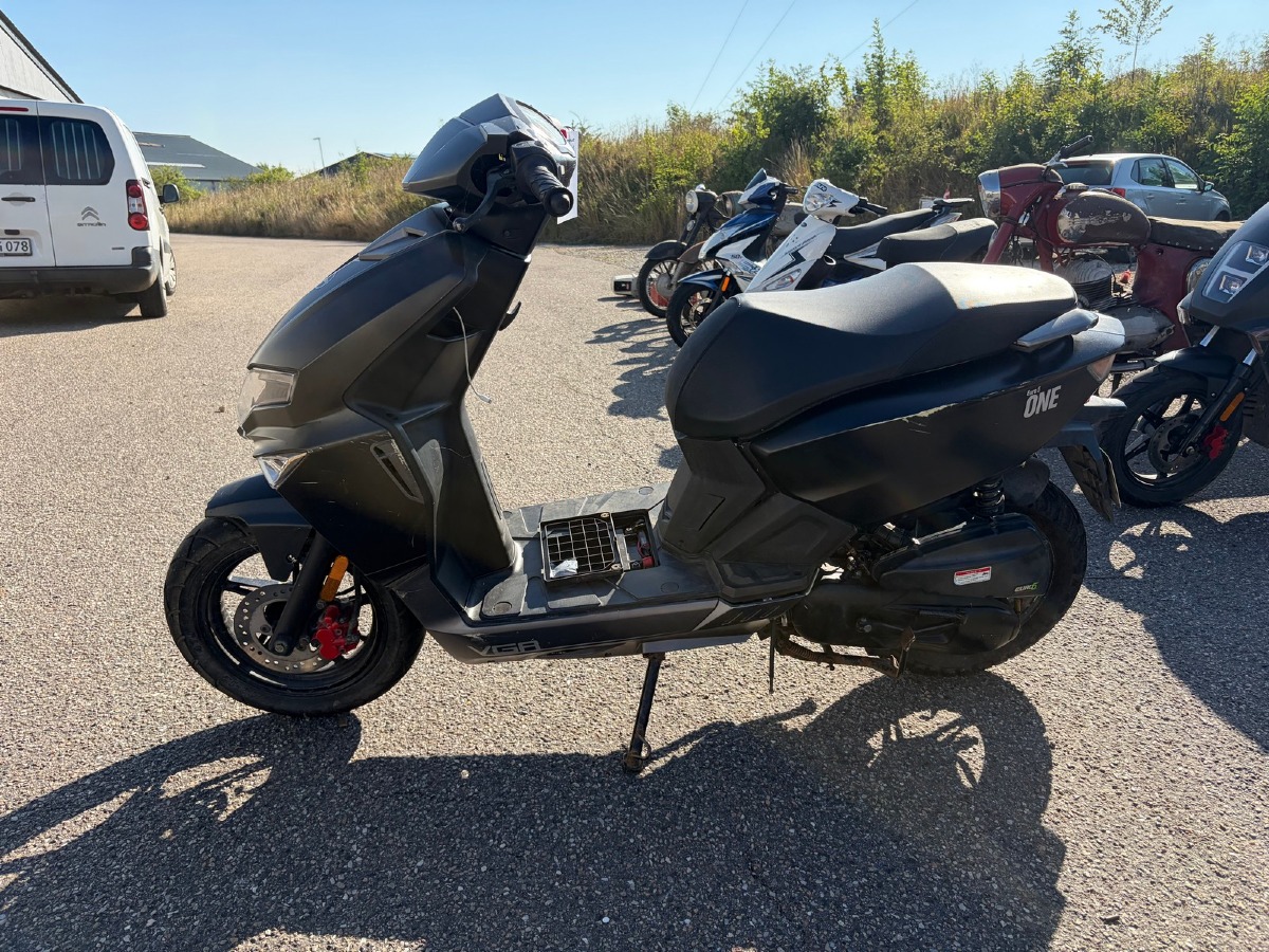 VGA scooter One A3
