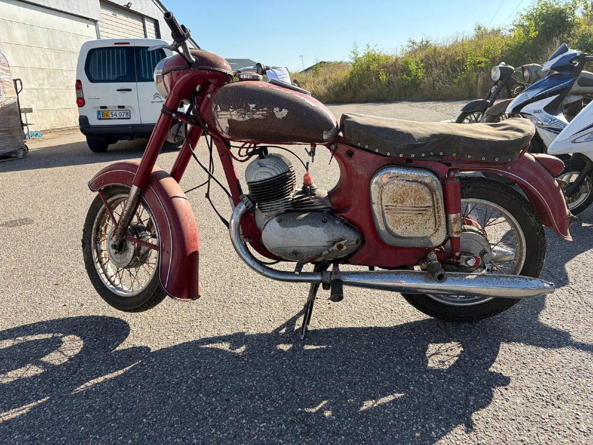 Jawa veteran motorcykel projekt