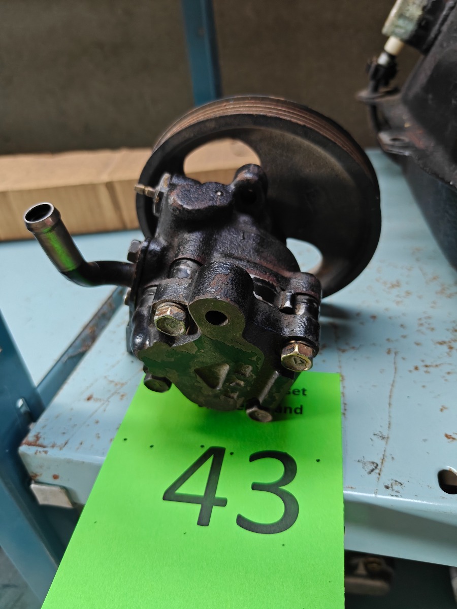 Servopumpe til Suzuki Swift årgang 1983-89