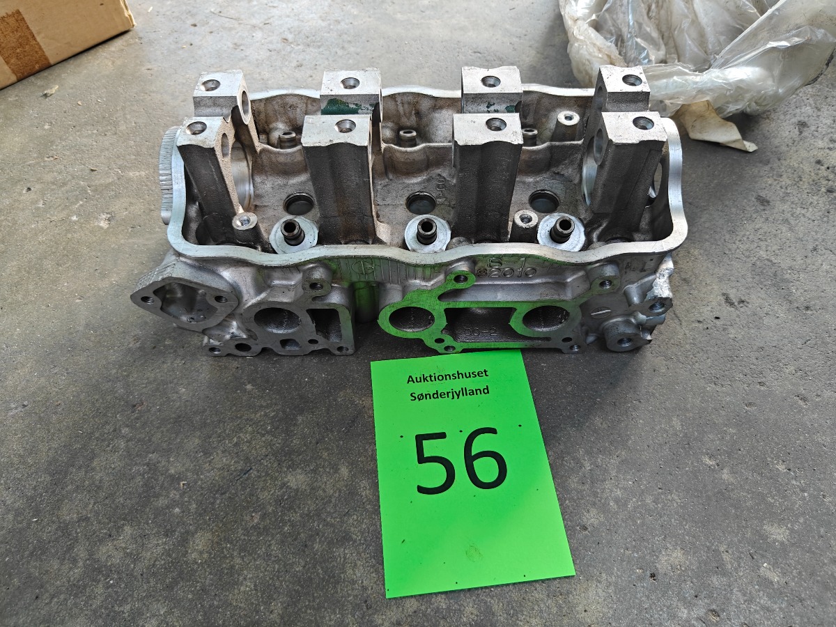 Topstykke til 3 cylindret motor til Suzuki Swift årgang 1983-89