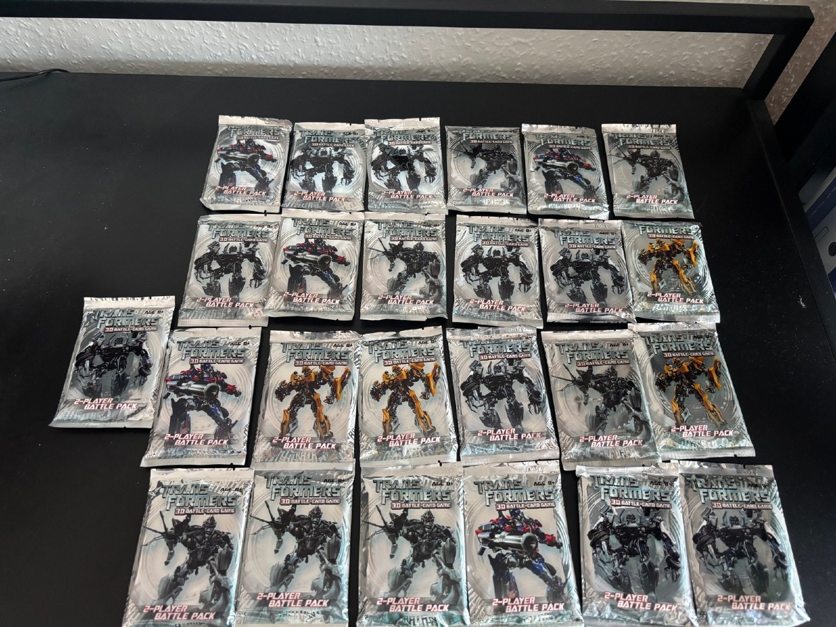 25 x Transformers 3D Battle Card Game – 2-Player Battle Packs