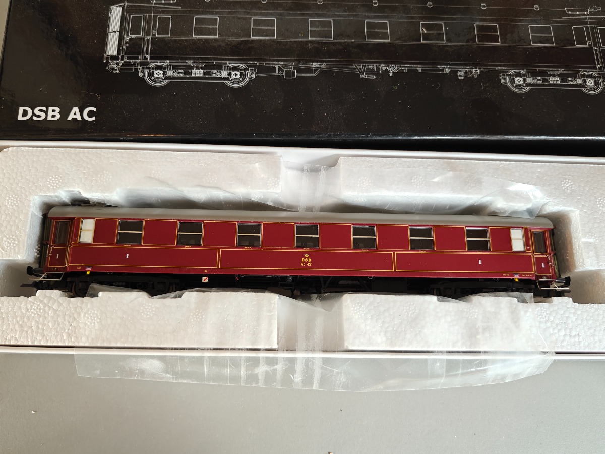 McK 3105 DSB AC 42