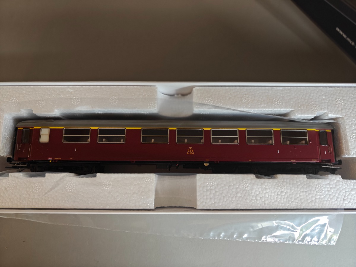 McK 3703 med DSB logo