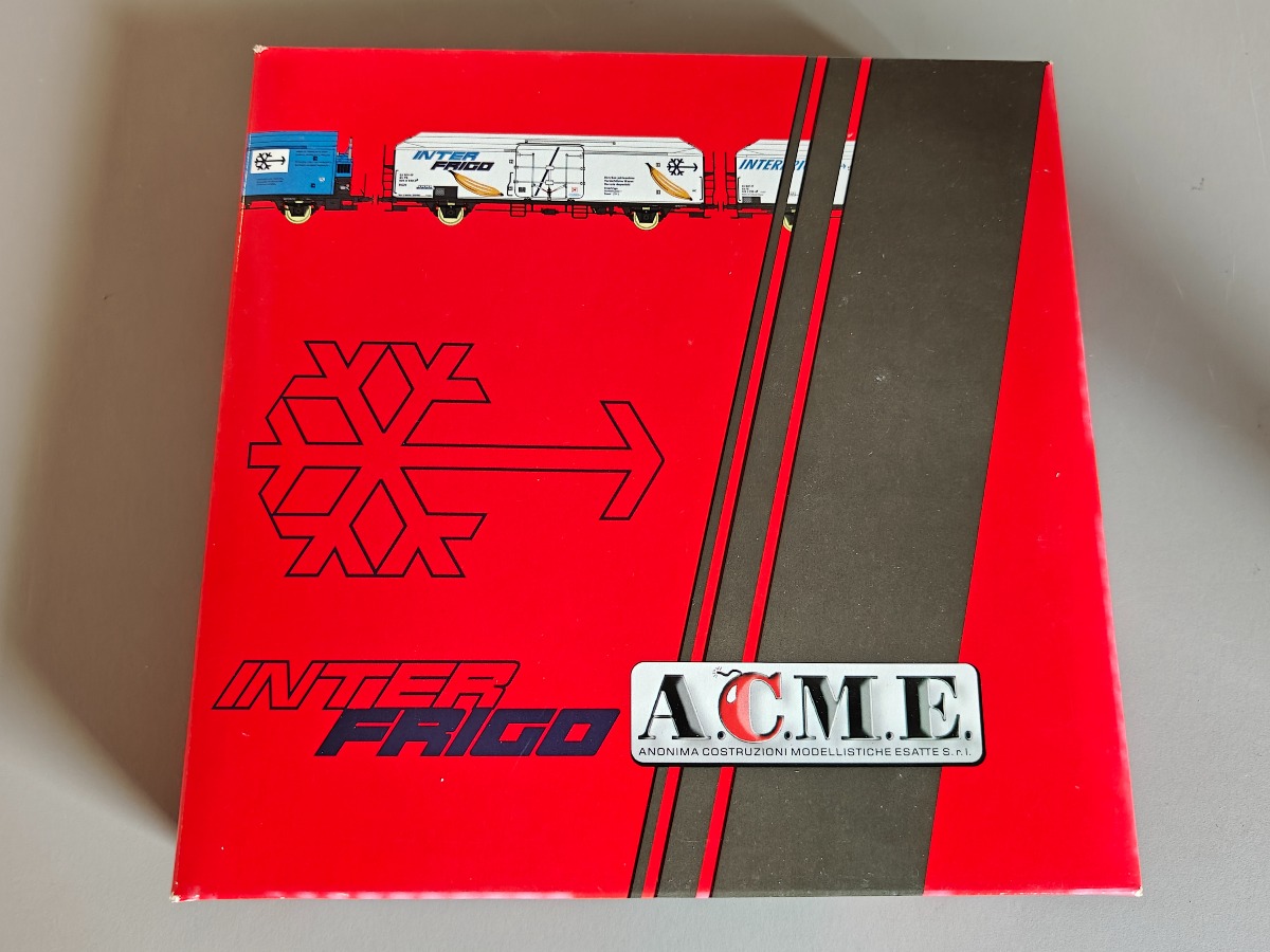 ACME 45047. 3 Inter Frigo kølevogne