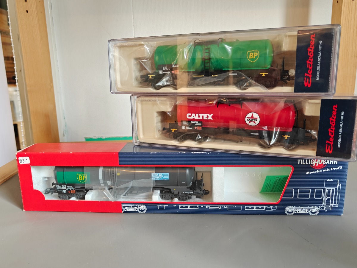 Electrotren og Tillig  3 tankvogne