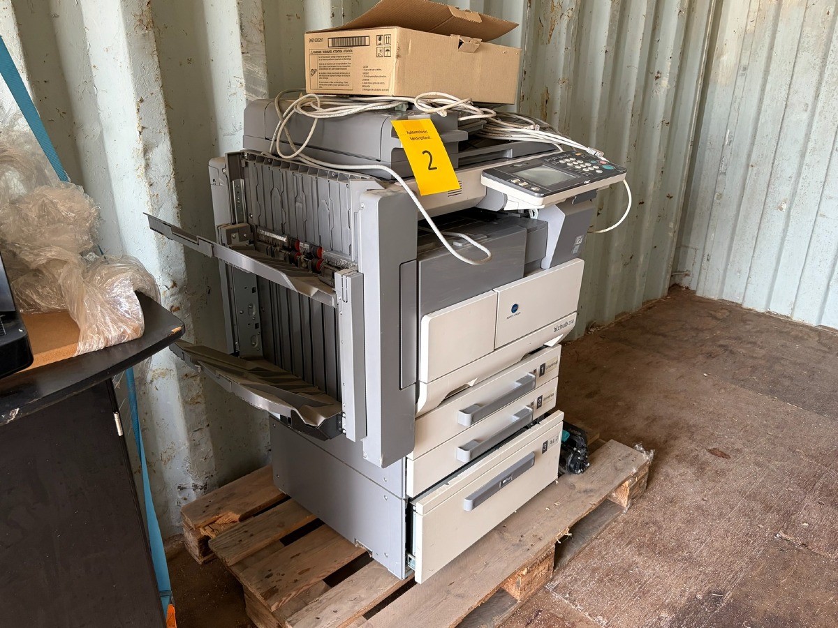 Konica Minolta bizhub 250 multifunktionsprinter/kopimaskine