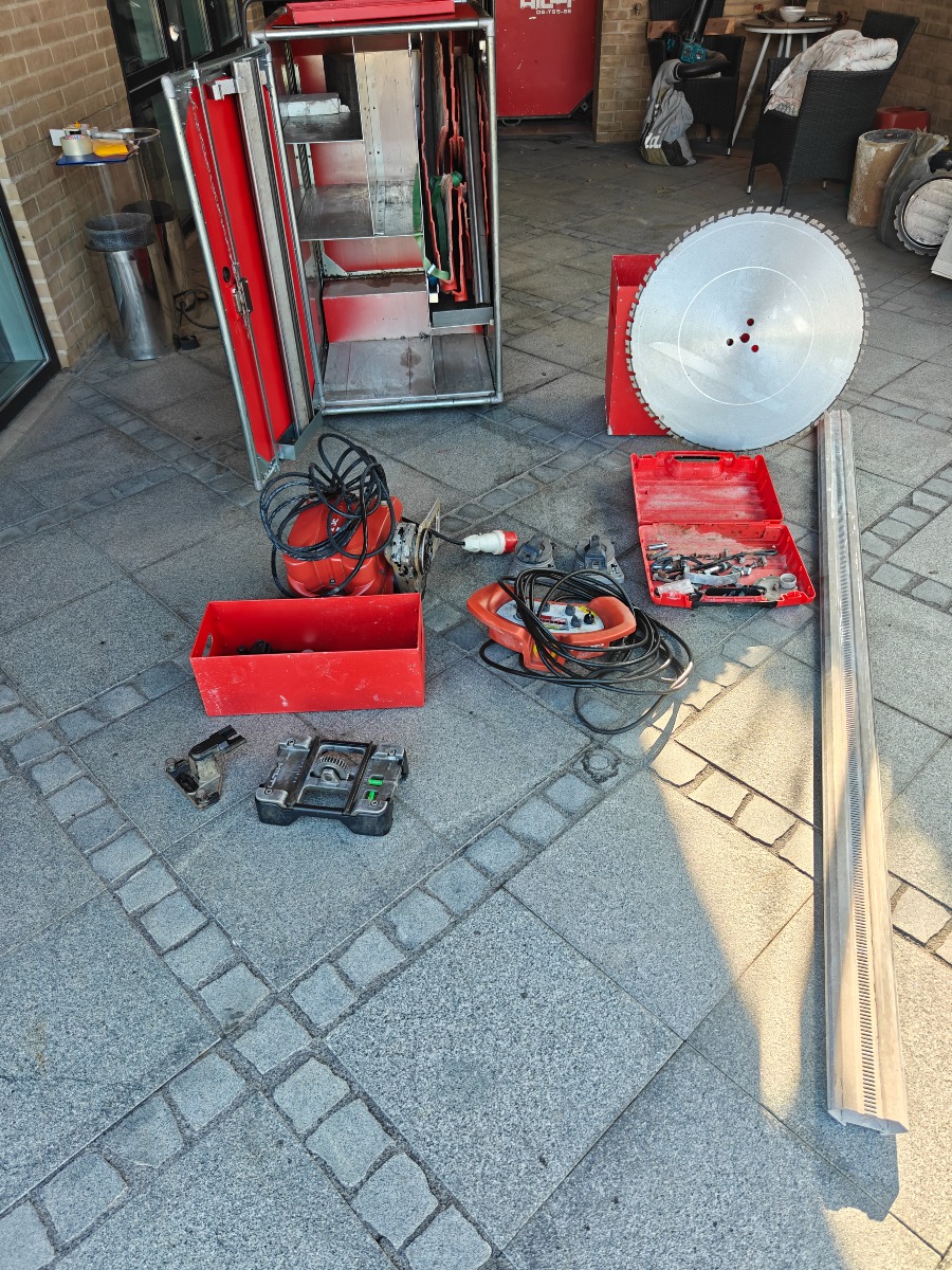 Hilti Diamant væg/skinnesav model DS-TS5-SE