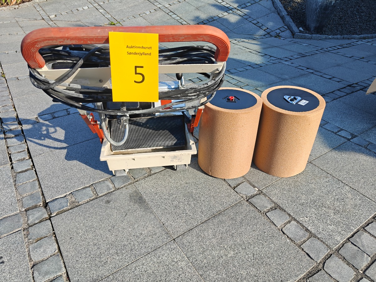 Raimondi Berta flisevaskemaskine incl 2 nye svamperuller 
