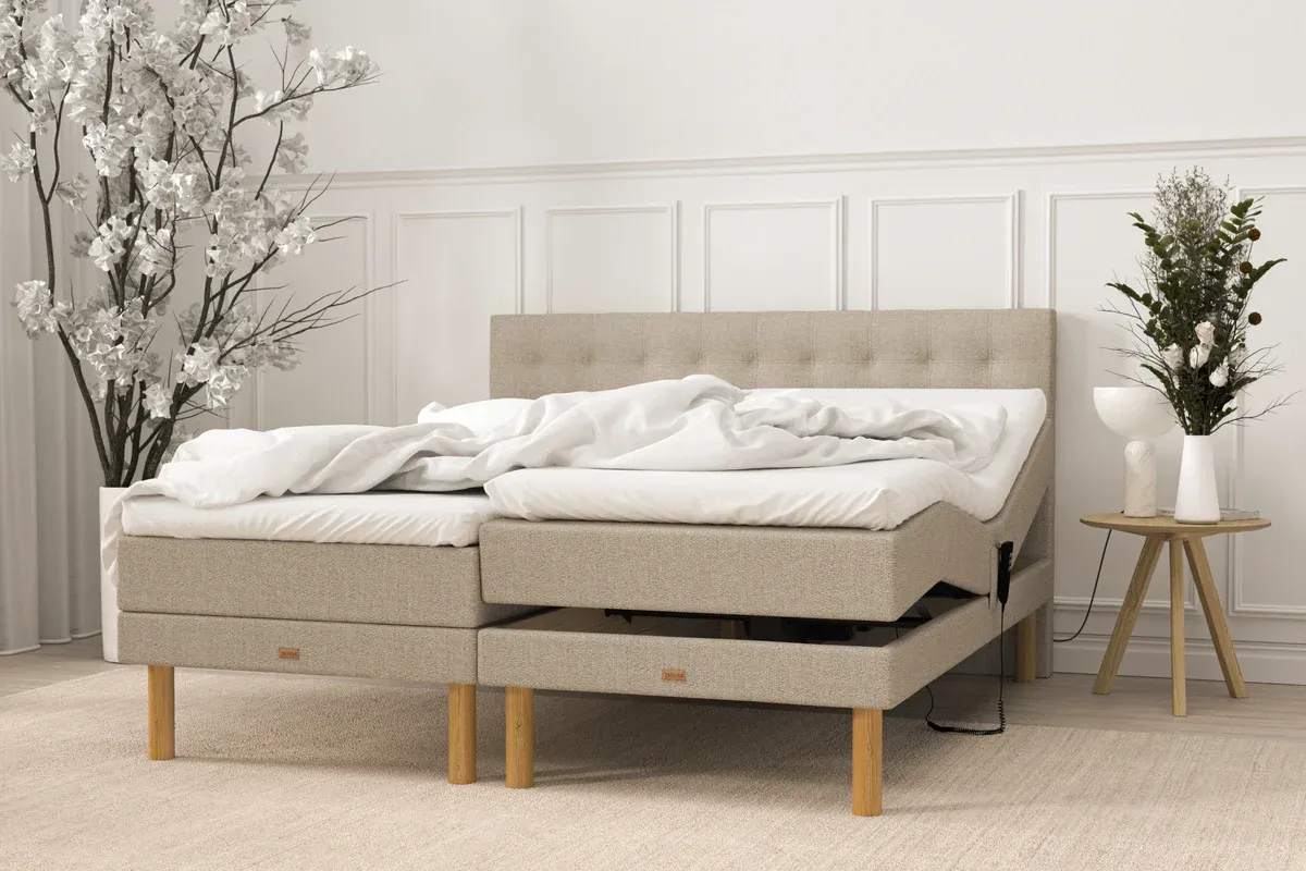SÖVNN Deluxe Elevationsseng - 140x200 – Sand (9468)