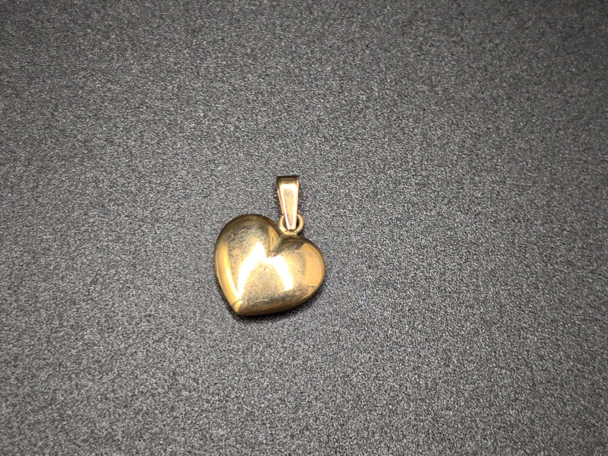 Guldhjerte, 8 kt. Guld vedhæng