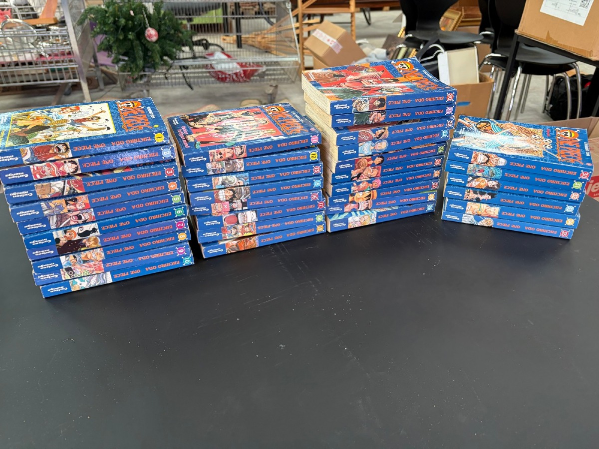 One Piece manga – bind 1-35 – Eiichiro Oda (minus bind 14)