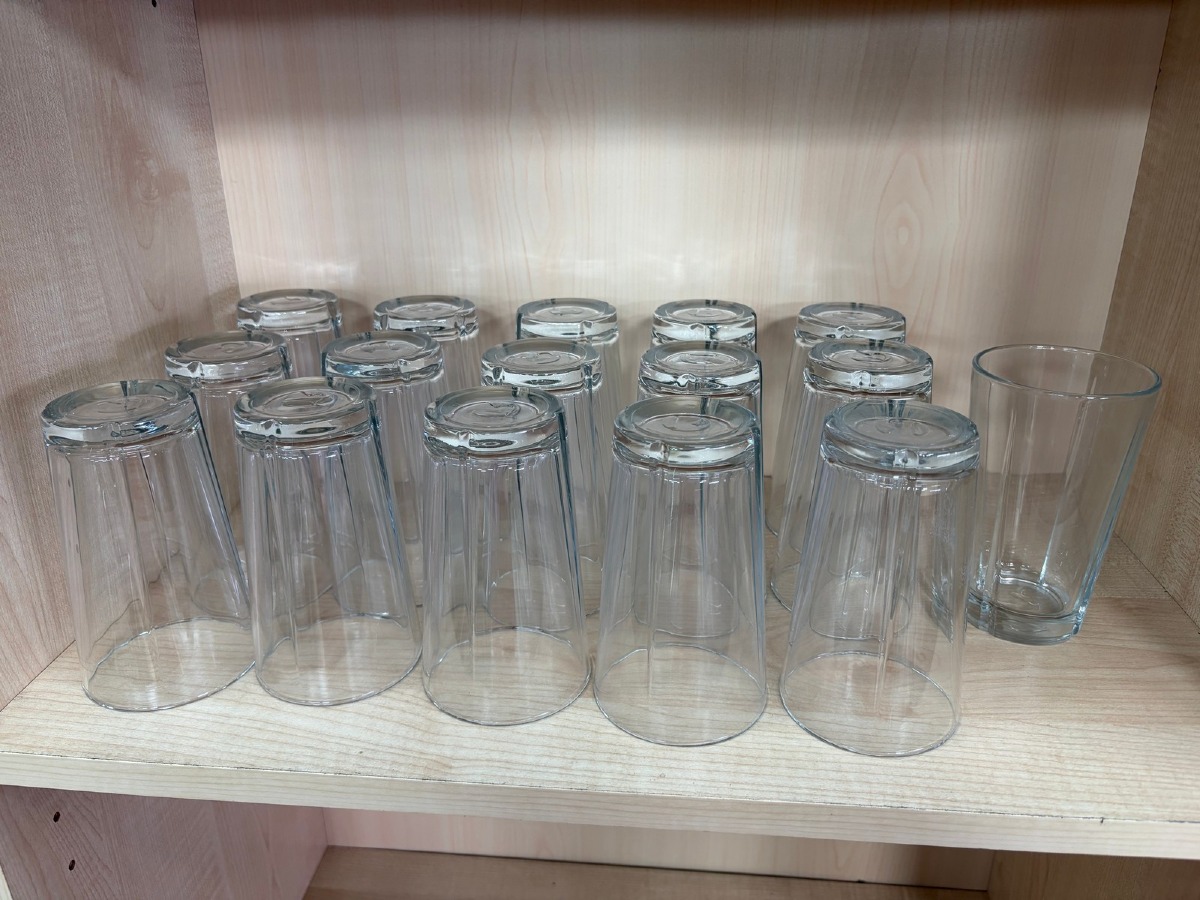 16 stk. Rosendahl Grand Cru drikkeglas. Måler 13 cm