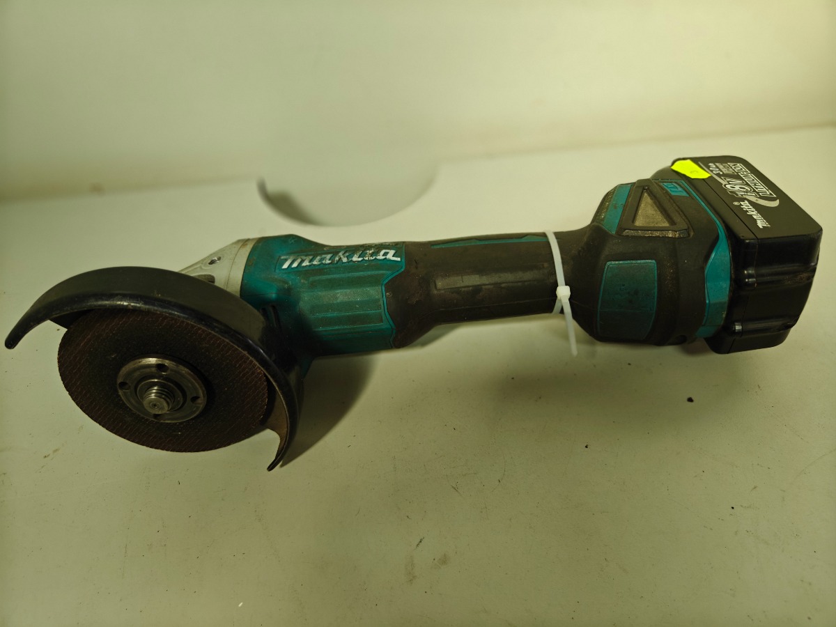 Makita vinkelsliber incl. 18v batteri