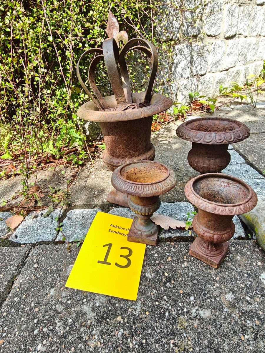 Franske støbejerns krukker (5)