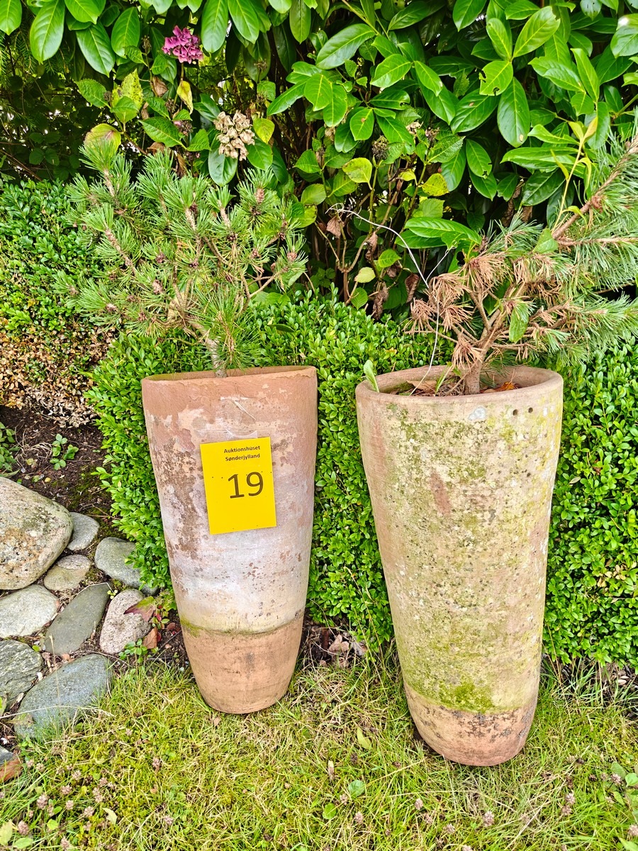 Terrakottakrukker med minifyr