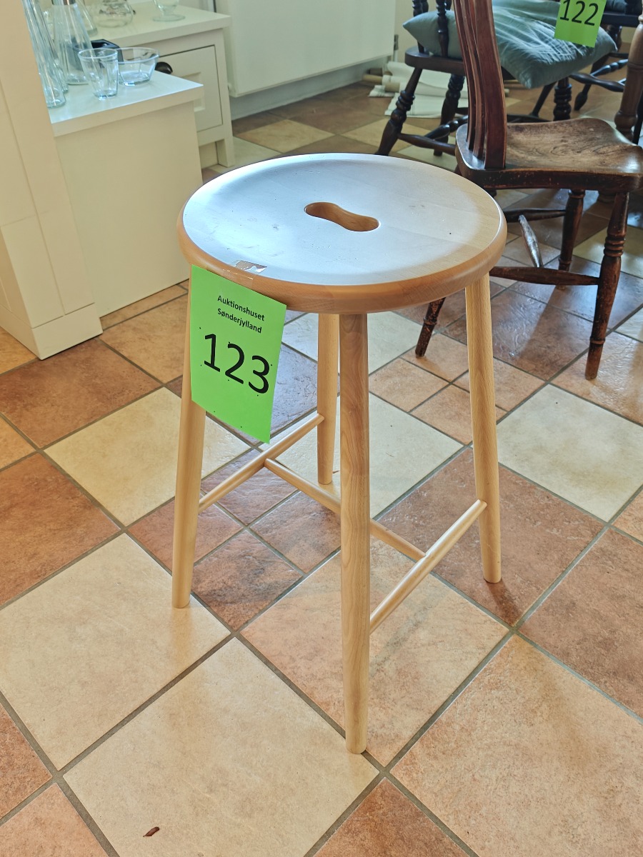 Børge Mogensen J27C skammel