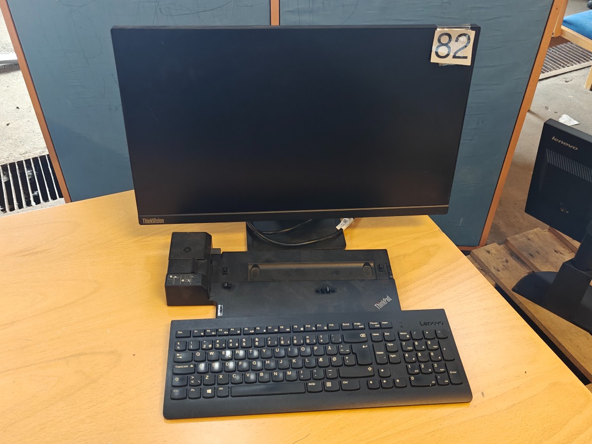 Monitor, tastetur & docking station